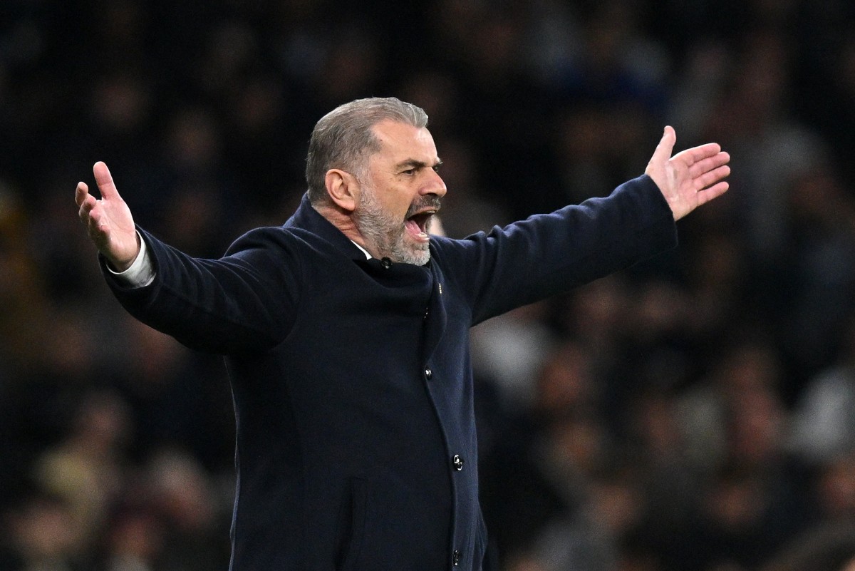 Postecoglou blasts VAR after nine-man Spurs beaten by Chelsea