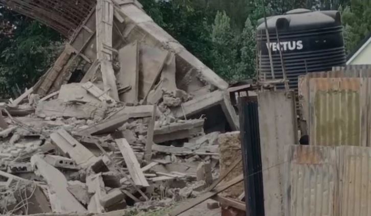 Three-storey building collapses shocks residents in Piai, Kirinyaga County