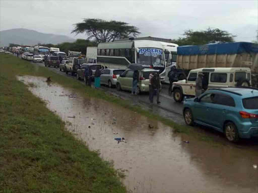 Night of rain and stranded travellers: Chaos along Mombasa Road after truck accident