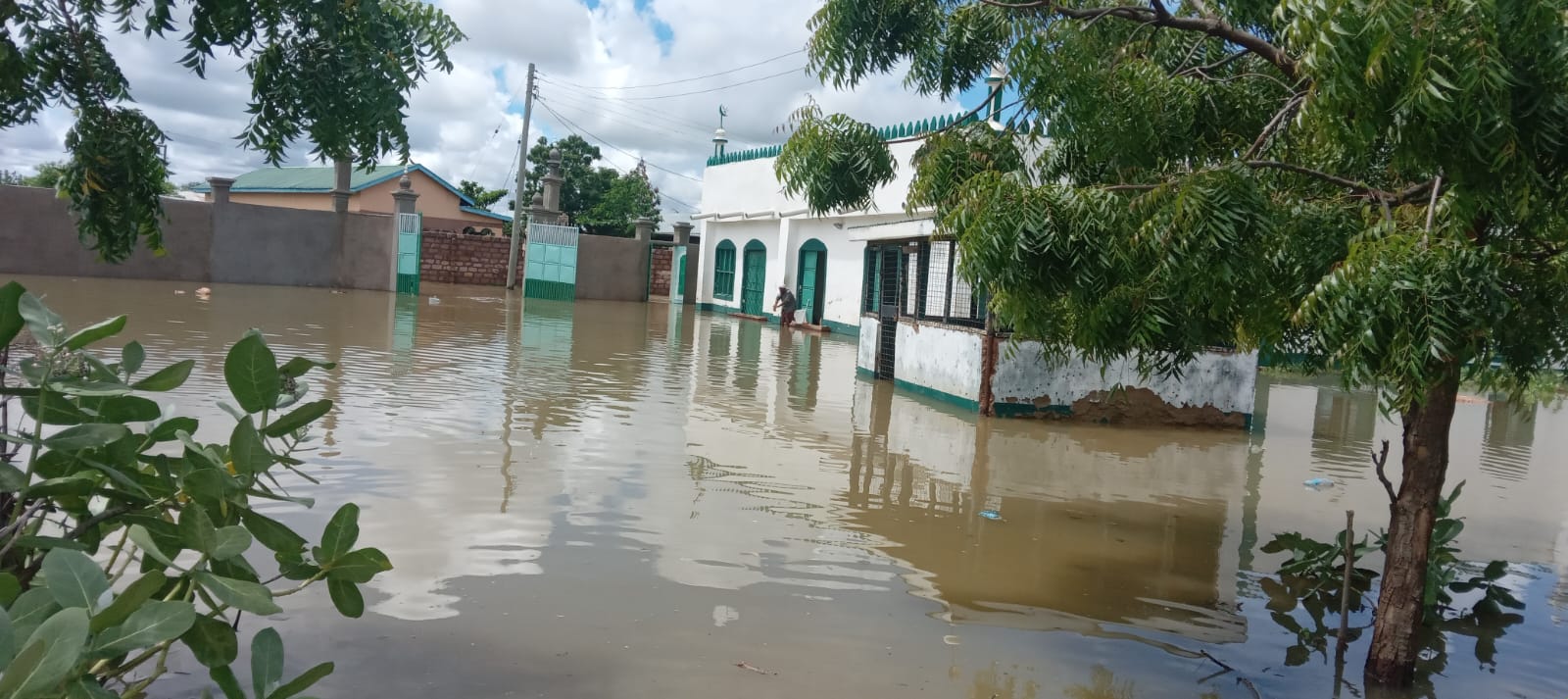 Heavy rains wreak havoc in Elwak, Mandera County, hundreds of residents displaced
