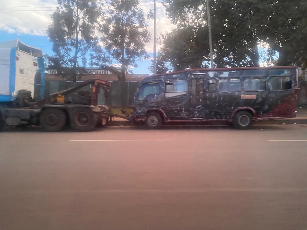 Featured image for Eastleigh police conduct crackdown on rogue matatu operators