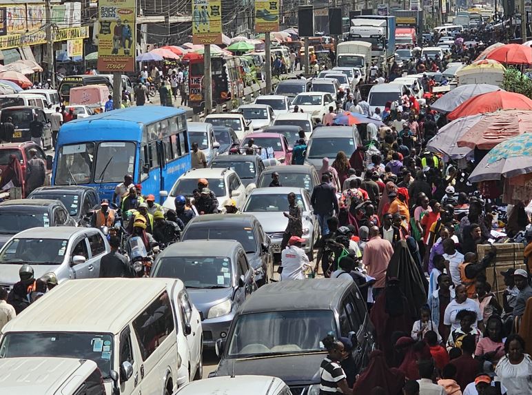 New vehicle sales fall in Kenya amid high taxes, interest rates - Traffic snarl-up as shoppers stream Eastleigh during the jamhuri Day on December 12, 2023. (Photo: Abdirahman Khalif/EV)