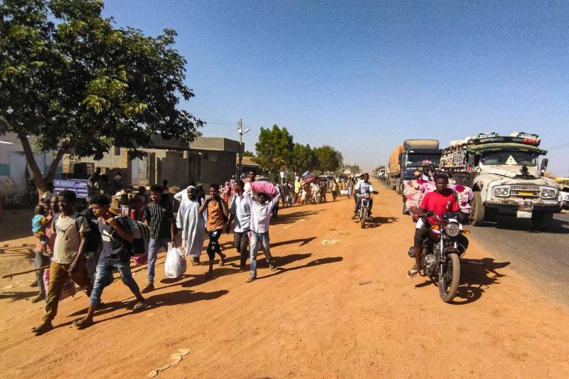 Violence grips Sudan's Al-Jazira, threatens healthcare for 500,000 - Locals fleeing from Sadan's Al Gezira due to the ongoing conflict.