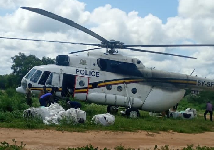 El Nino flood victims from Garissa receive donations from Yusuf Haji Trust Foundation 