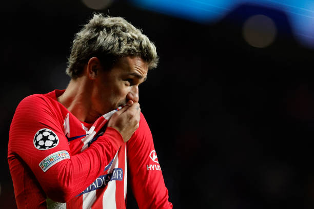 Griezmann ties Luis Aragones goals record in Atletico draw