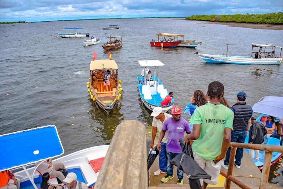Lamu residents decry hike in boat fares