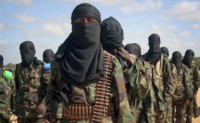 Al-Shabaab fighters storm Somalia military base