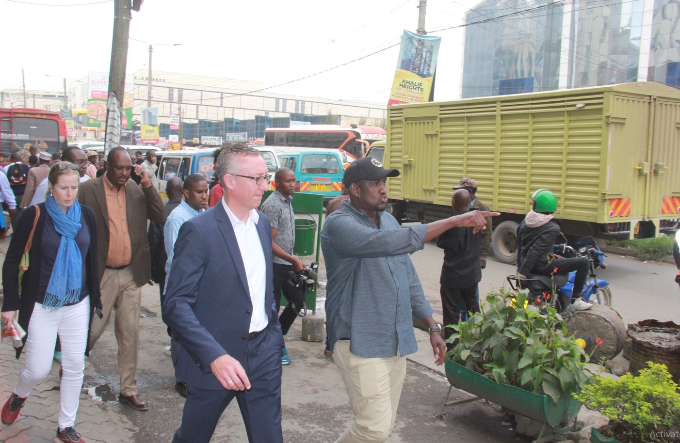 How Eastleigh's commitment to security turned it from 'no-go zone' to safe haven - Asmali Media CEO Ahmed Mohamed gives German Ambassador to Kenya Sebastian Groth a tour of Eastleigh on on January 18, 2024. (Photo: Abdirahman Khalif/EV)