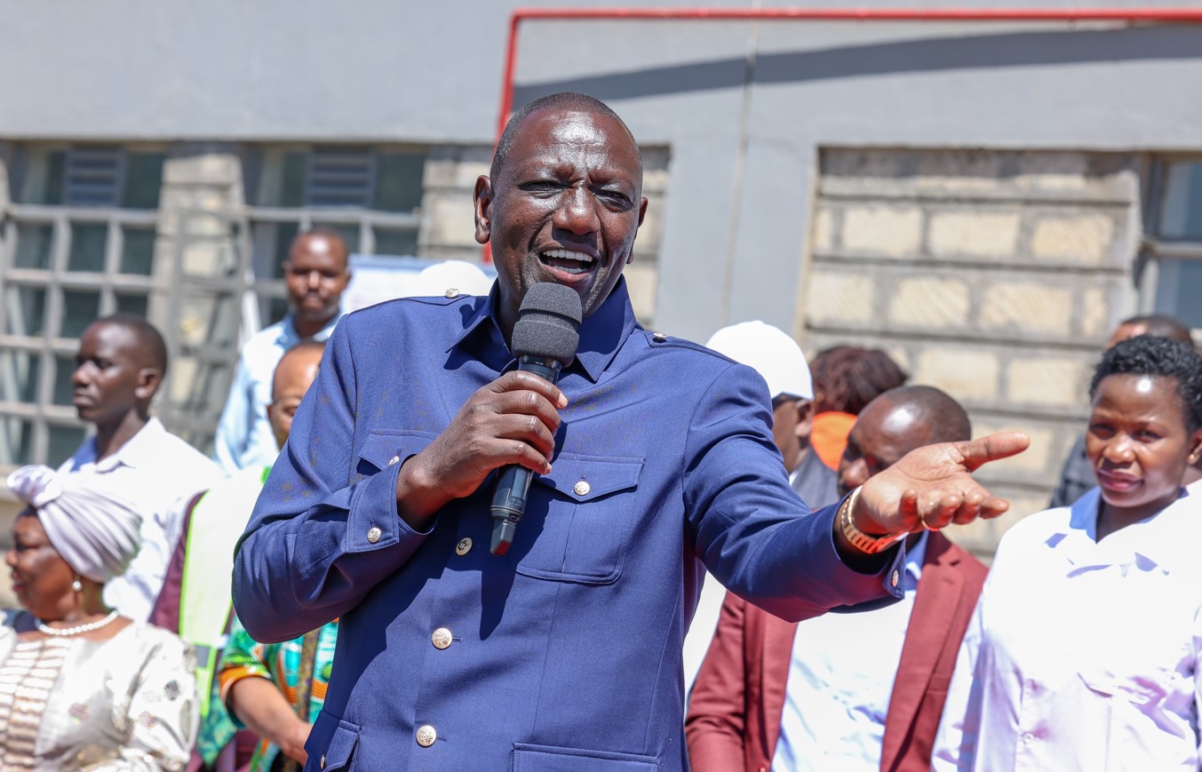 Ruto fires back at opposition for criticising affordable housing project