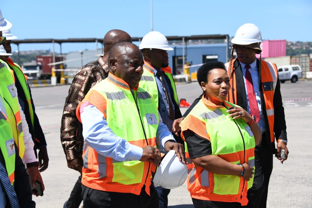 Featured image for Ramaphosa flags off South Africa's first shipment under AfCFTA