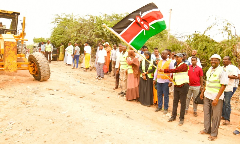 Featured image for KURA launches 15 km road network in Garissa Township