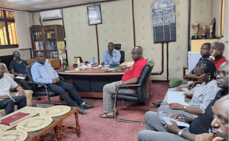 Commissioner Mwabudzo assures security for Lamu-Garissa road contractors