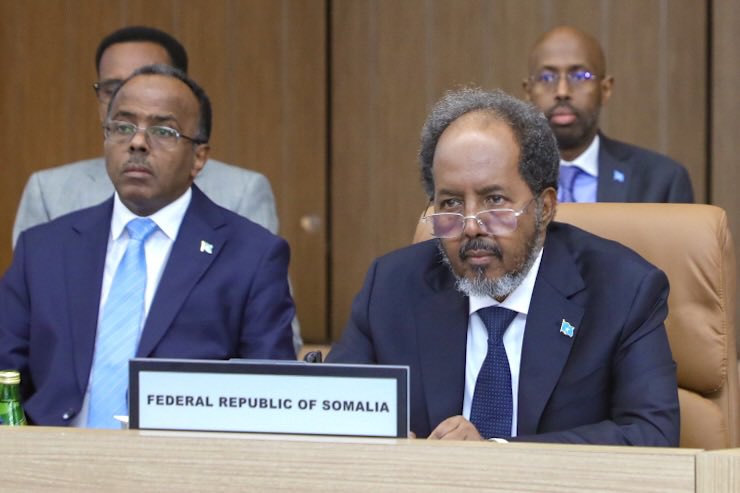 Featured image for Somalia President Hassan Sheikh attends key security meeting in Abu Dhabi
