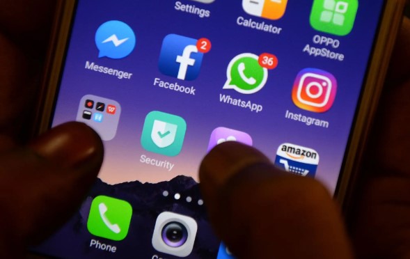 Facebook, WhatsApp dominate Kenyan social media landscape - CA report