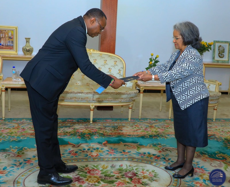 Kenyan envoy Orina presents credentials to Ethiopian President
