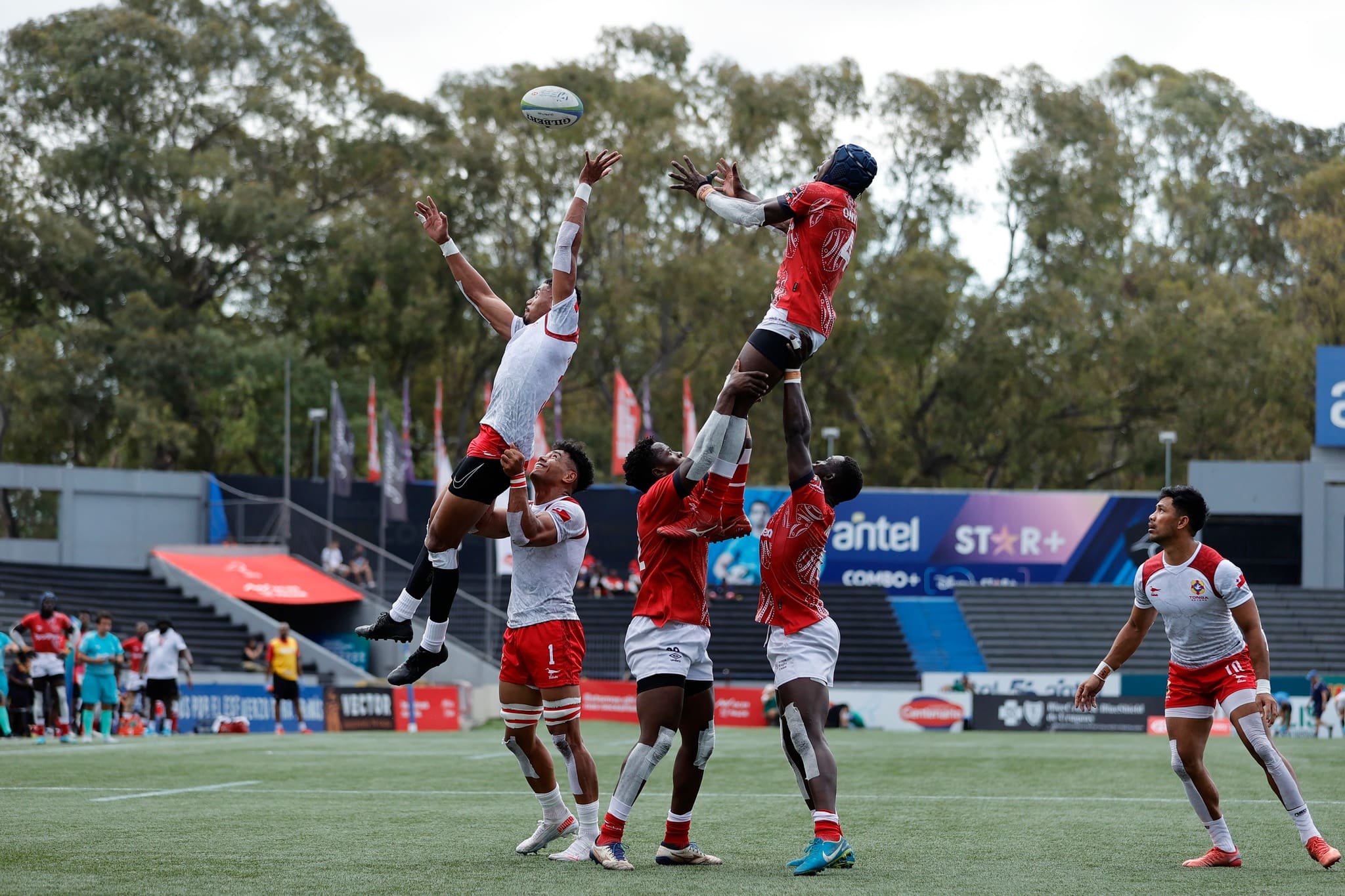 Featured image for Kenya falls to Spain in second Pool B match at HSBC Sevens Grand final