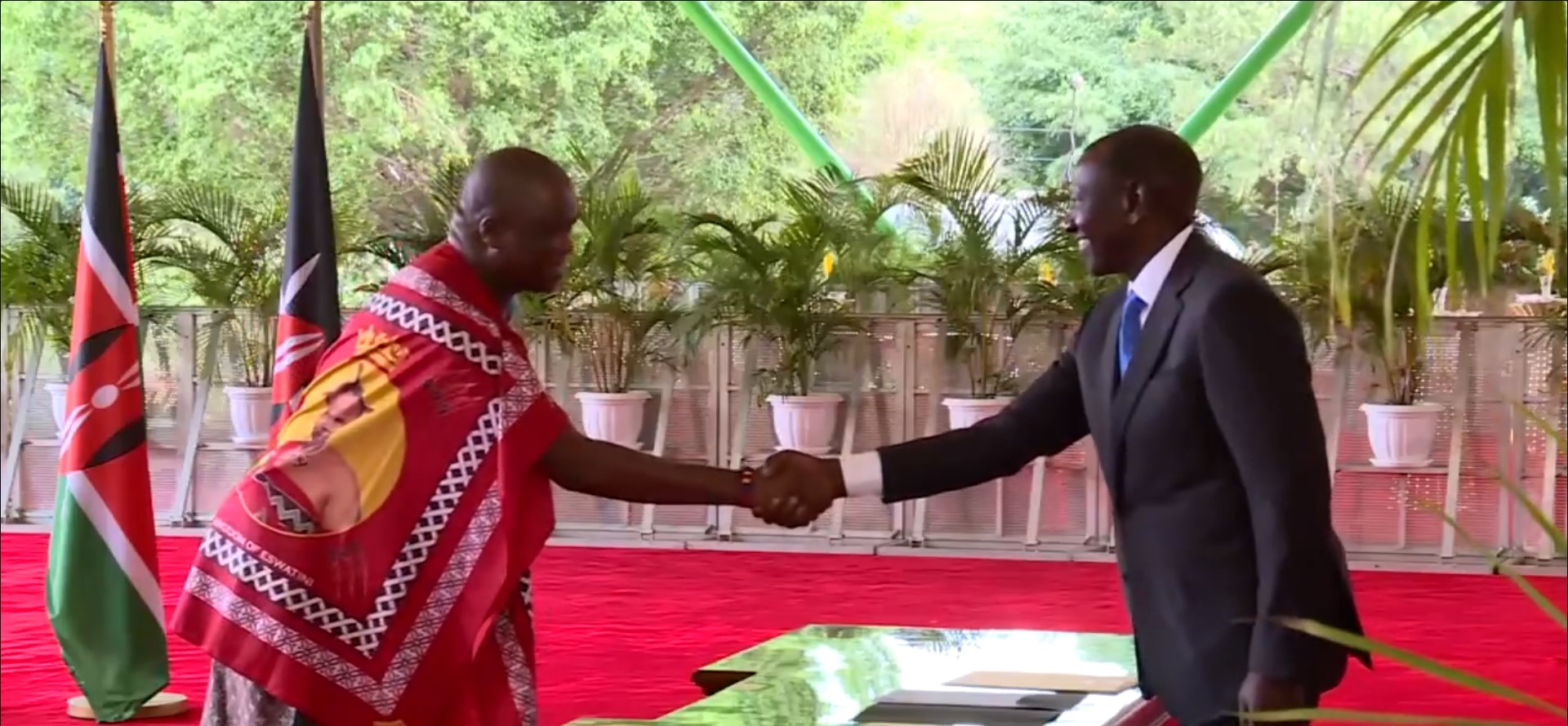 Ruto receives credentials from five envoys at State House