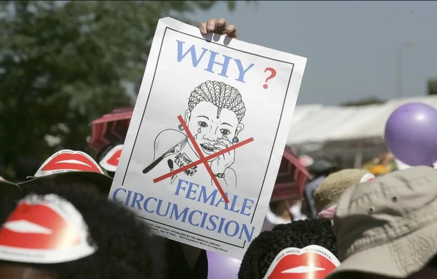 Somalia's constitutional proposals expose children to early marriage, FGM - rights group