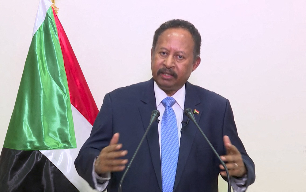 Sudan war: Egypt invites ex-PM Abdalla Hamdok to Cairo for talks
