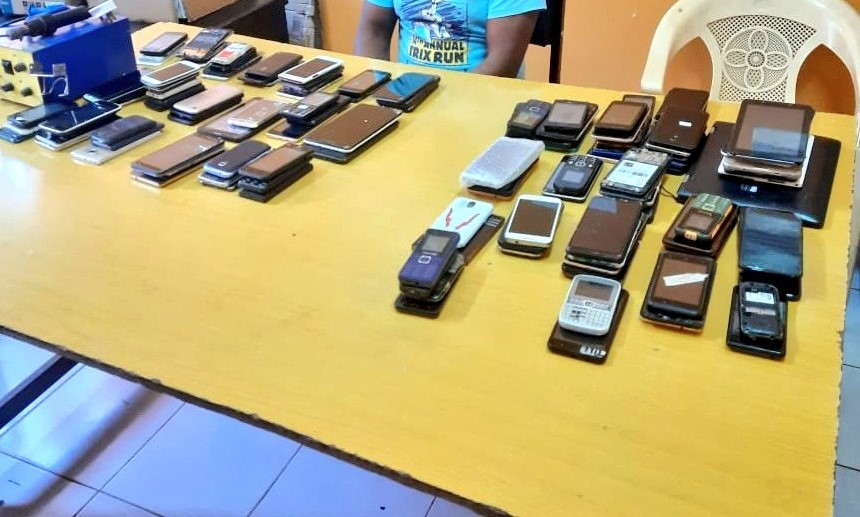 DCI city raids: Hundreds of stolen electronic devices seized, 26 suspects arrested