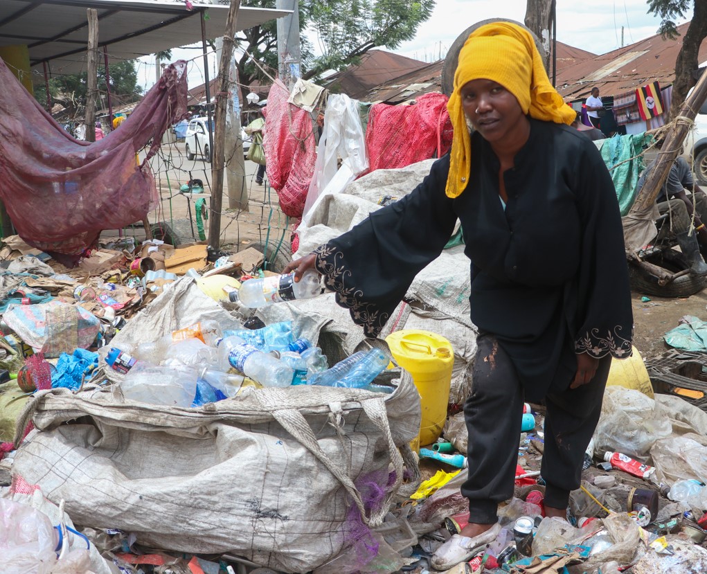 Beyond the dump: Kenyan women find opportunities, hope in waste collection