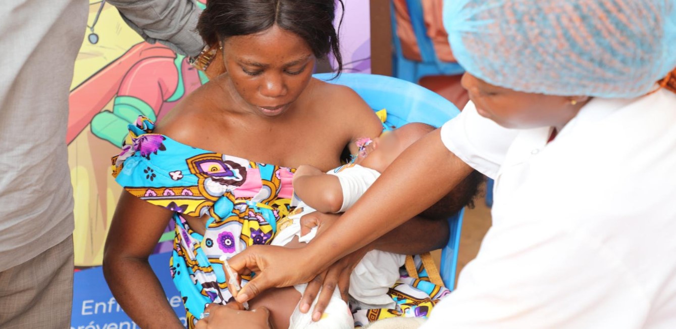 Featured image for Three West African countries roll out vaccines to prevent malaria