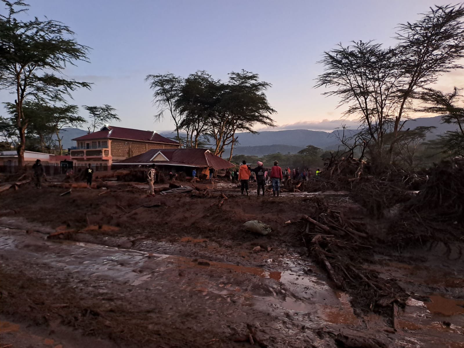 71 dead after Old Kijabe dam bursts, flooding Mai Mahiu Town