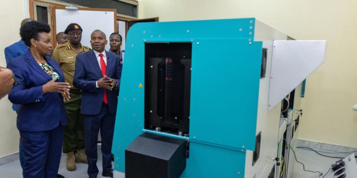 State to print 600 passports per hour after buying more machines