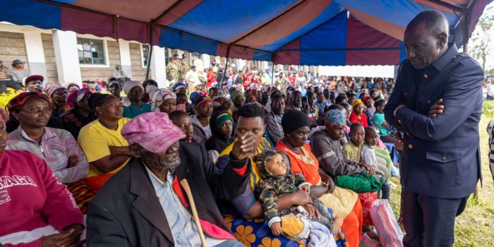 Mai Mahiu tragedy: Ruto orders military to join search mission - President William Ruto visits victims of the Mai Mahiu tragedy in Nakuru County, who are camped at Ngeya Secondary School, on April 30, 2024. (Photo: PCS) 