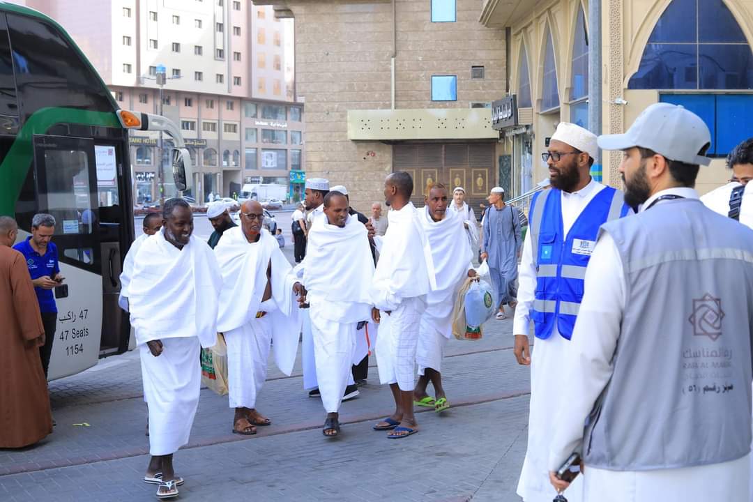 Featured image for 500 Somali pilgrims arrive in Mecca to begin Hajj journey