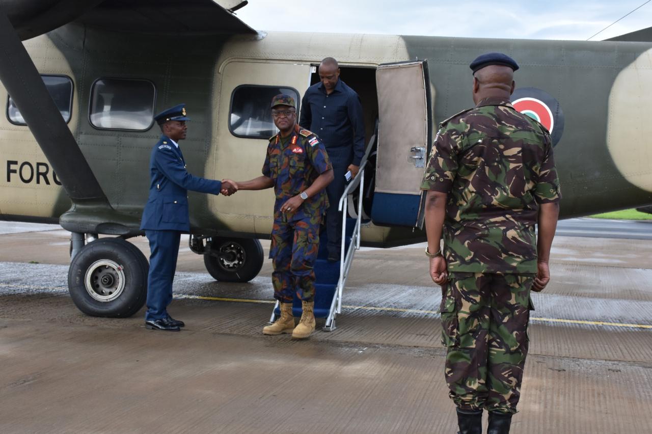 Politicians banned from using KDF aircraft - Duale