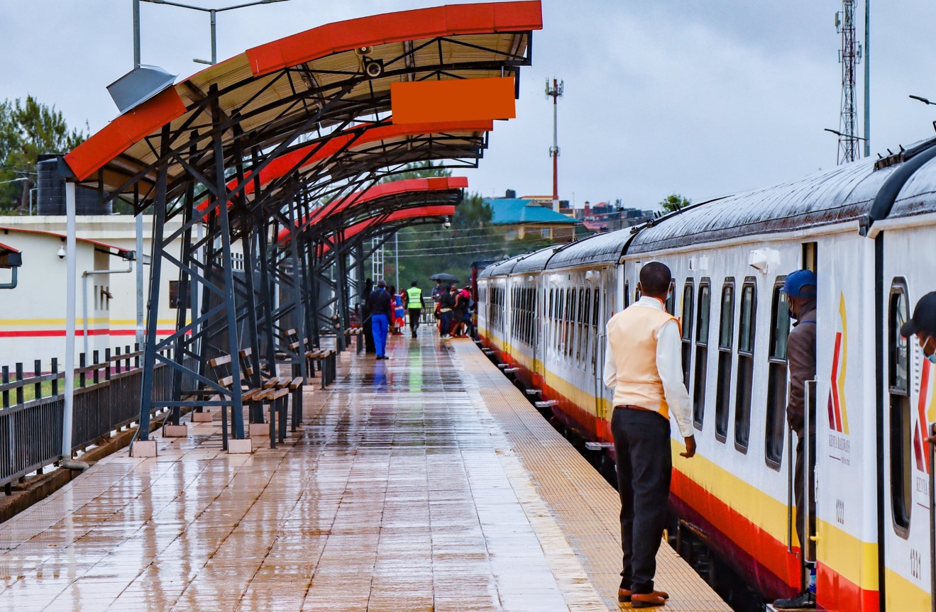 Kenya Railways explains why students sat on the floor in train