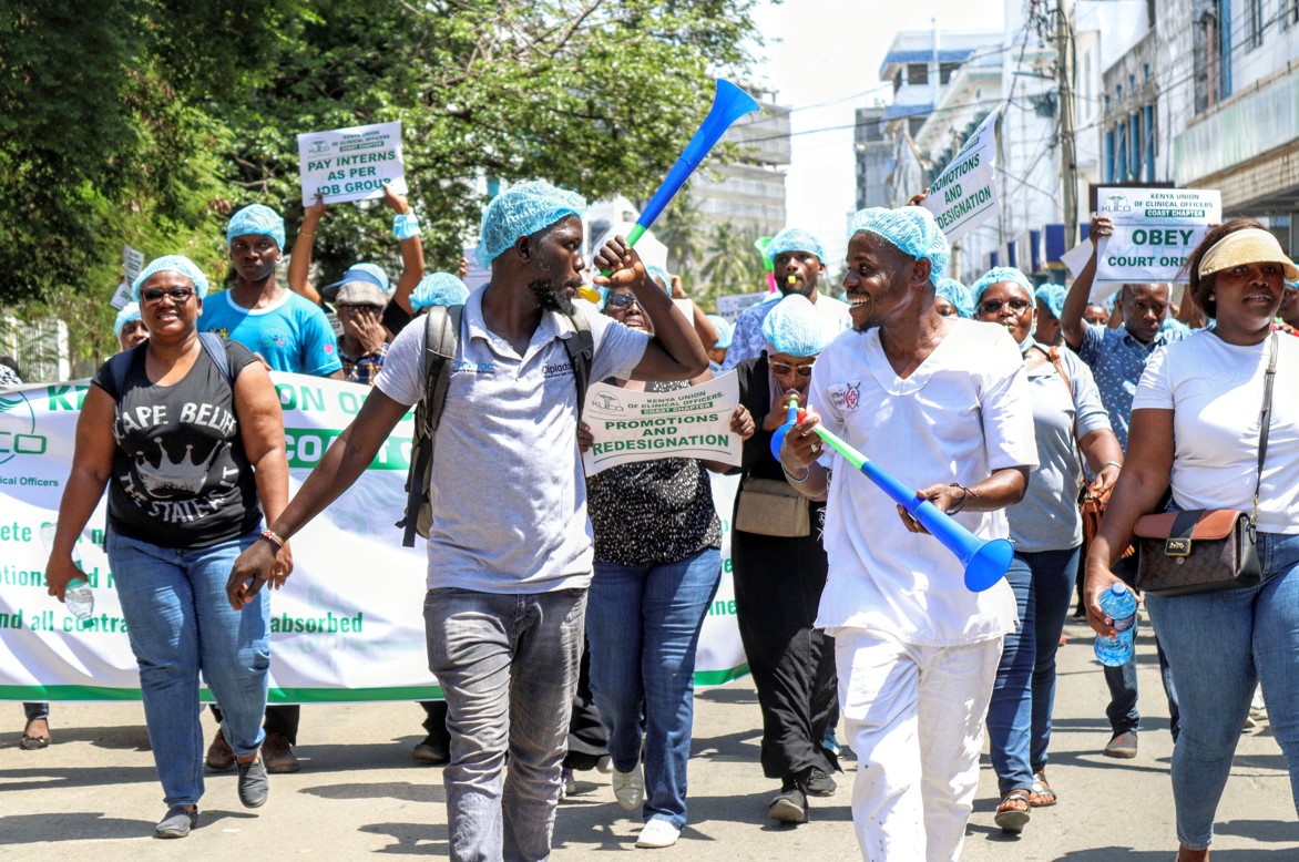 Clinical officers hold demos in Mombasa over allowances, reduced salaries