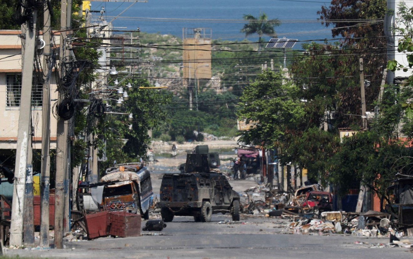Police patrol the streets of Port-au-Prince amid rampant gang violence, in Port-au-Prince, Haiti, April 23, 2024. REUTERS/Ralph Tedy Erol/File Photo
