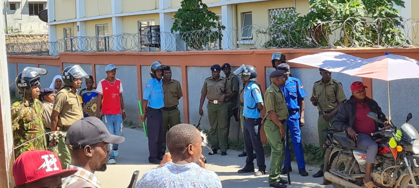 Heavy police presence at Nyali MP's Mohamed Ali Jicho Pevu's offices on Monday, June 24, 2024 during anti-Finance Bill protests Shipeta of Haki Africa (in white) leads Mombasa protesters in rejecting the Finance Bill 2024 on Monday, June 24, 2024. (Photo: Farhiya Hussein/EV)