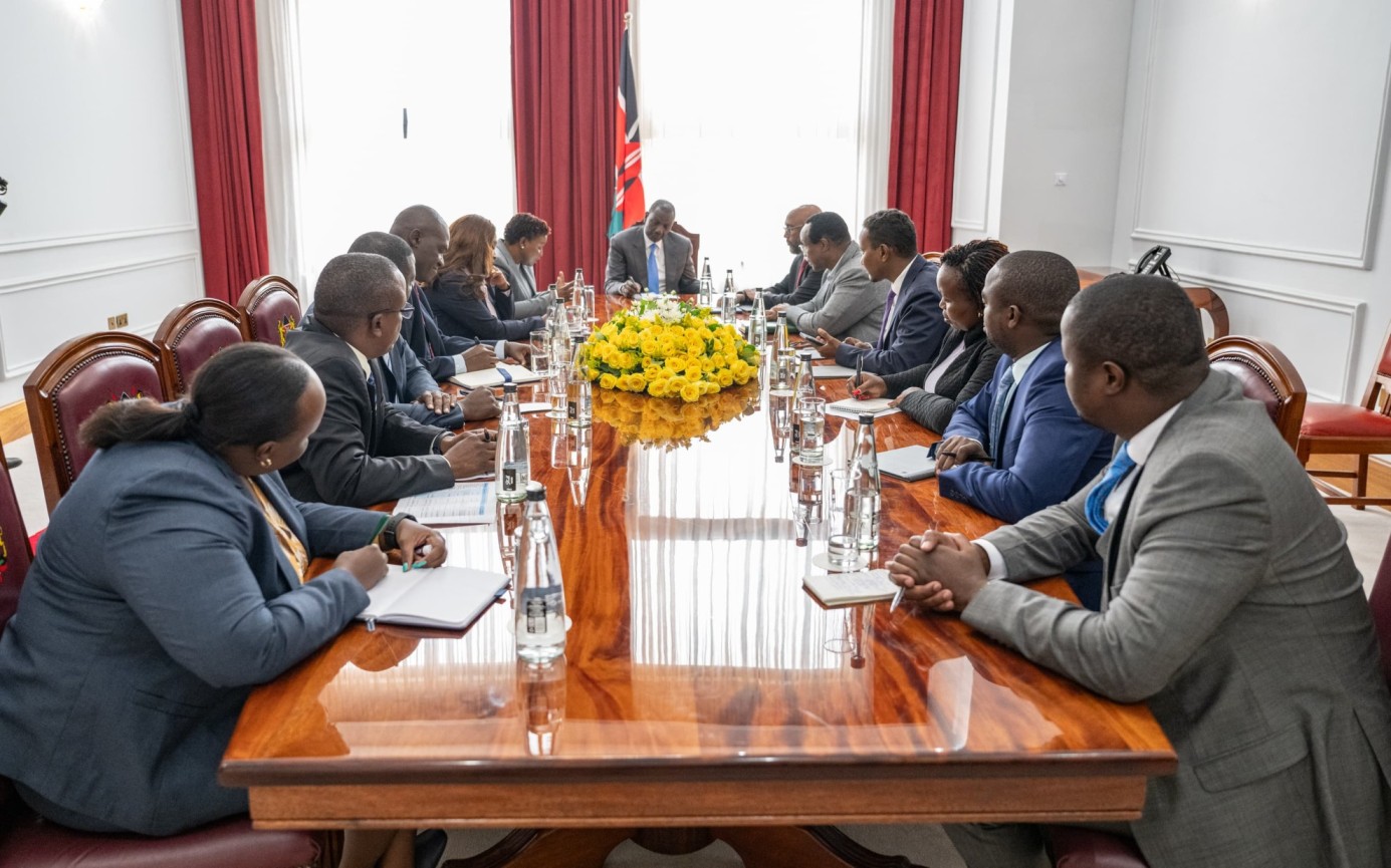 President William Ruto receives a brief on the roll out of Universal Health Coverage from the Ministry of Health officials led by Cabinet Secretary Susan Nakhumicha on Thursday, June 27, 2024. (Photo: PCS)