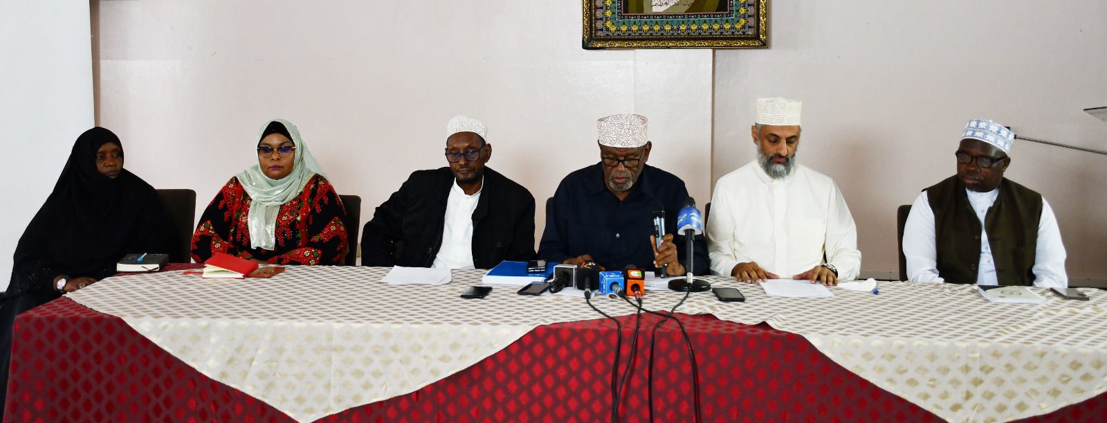 Featured image for Muslim leaders push for state action on muguka's health, social risks
