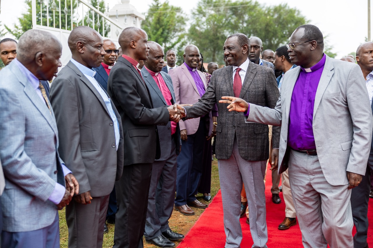 Featured image for Fact Check: Viral video of Ruto being "heckled" in Bomet is manipulated