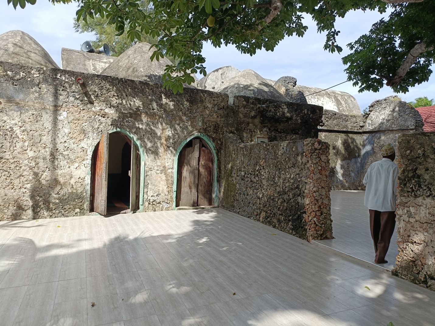 Diani’s iconic 14th-century mosque takes beachgoers back to historical past