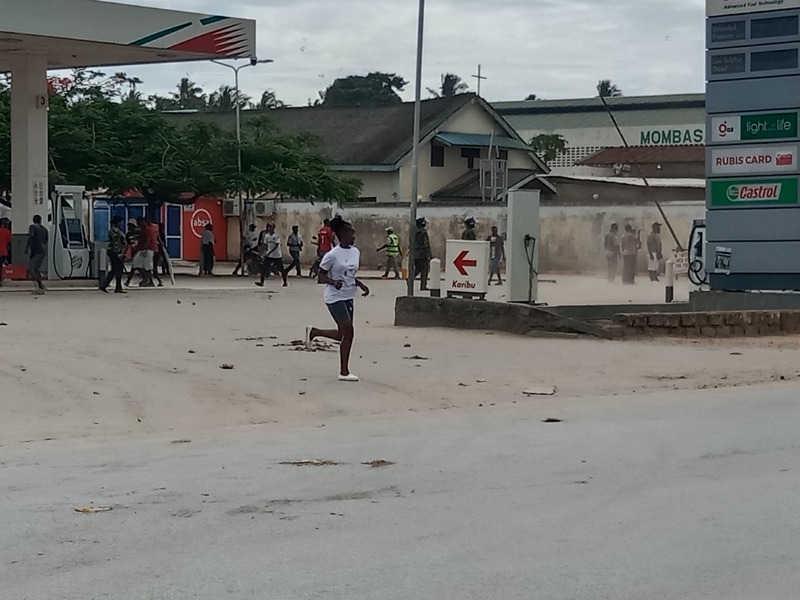 Residents in fear as machete-wielding gangs in Ukunda hijack anti-tax protests, cause mayhem