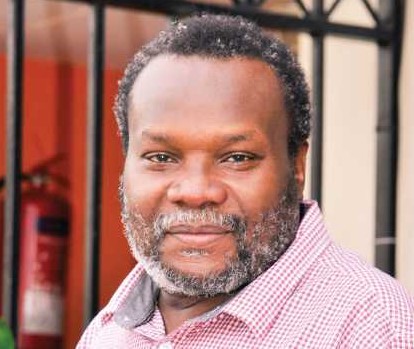 Mistaken identity! Police apologise to veteran journalist Macharia Gaitho after dramatic arrest