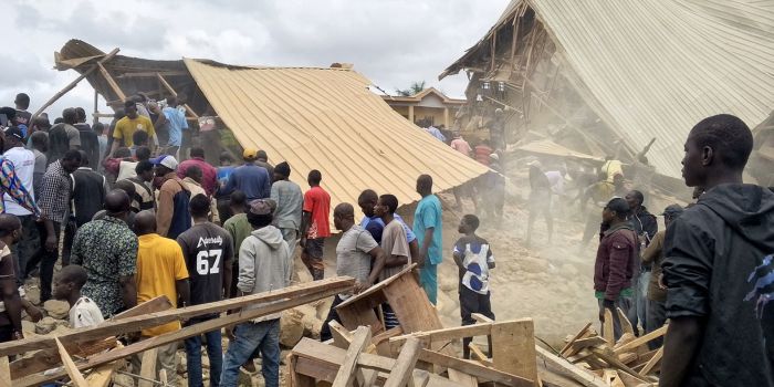 Nigerian school building collapses killing 22 people