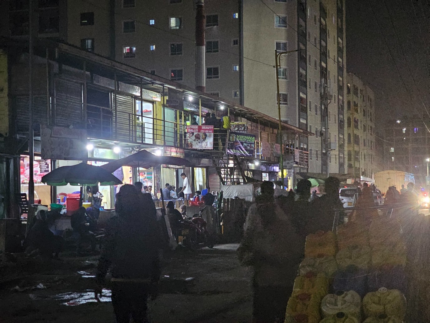 Waudo Street in Eastleigh, Nairobi, becomes lively in the evening, especially after 7 p.m. attracting many young people for dinner. (Photo: 