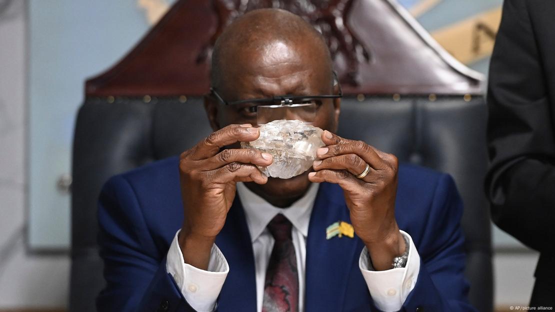 Botswana unearths world's second-largest diamond