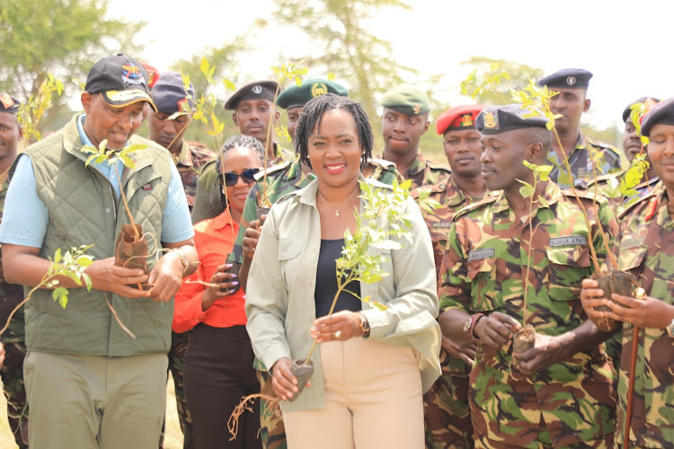 Environment CS nominee Aden Duale and his Defence counterpart Soipan Tuya at a tree planting exercise at the Embakasi Garrison on May 29, 2024 (Photo: Ministry of Environment)