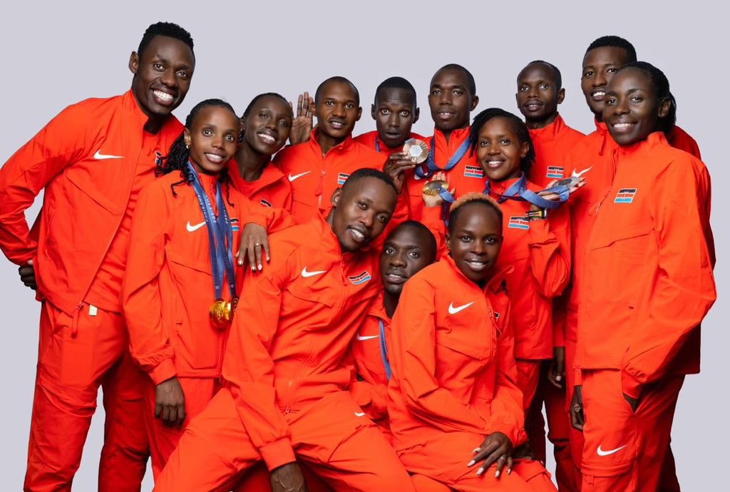 President William Ruto to host triumphant Olympians in Eldoret - Team Kenya athletes pose for a photo (C) Kelly Ayodi / Olympics KE