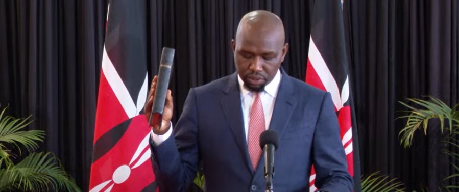 Onesmus Kipchumba Murkomen is sworn in as Sports CS at State House, Nairobi, on Thursday, August 8, 2024. (Photo: Handout)