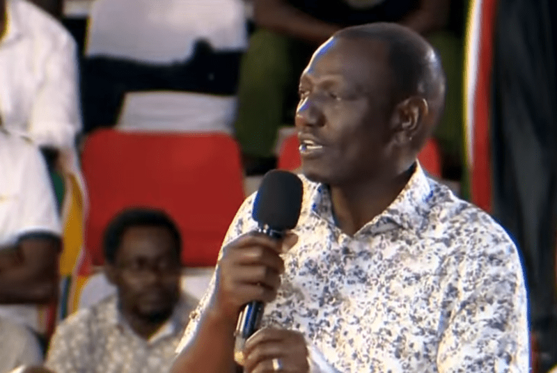 Ruto promises to protect fishermen from deaths at Lake Victoria