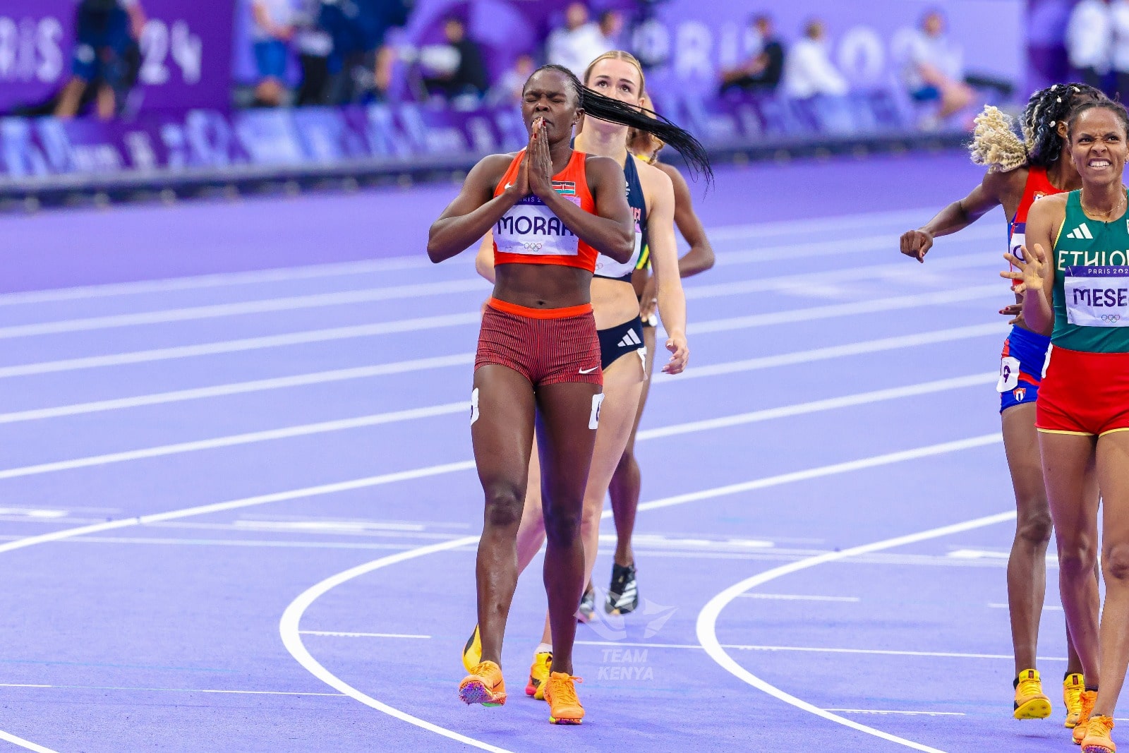 PARIS 2024: Moraa shines in 800m as Cheruiyot and Komen advance in 1500m