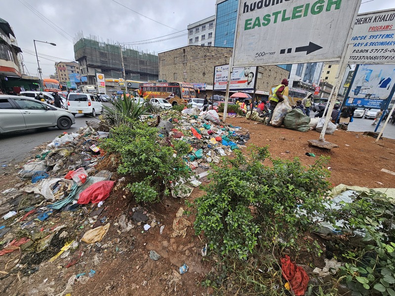 Garbage piles up at Eastleigh roundabout, affecting businesses and residents